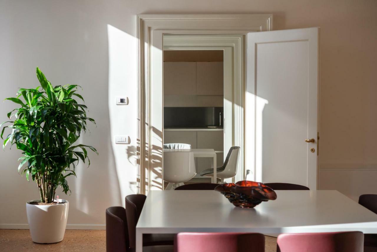 Palazzo Vendramin Costa Apartment Venice Exterior photo