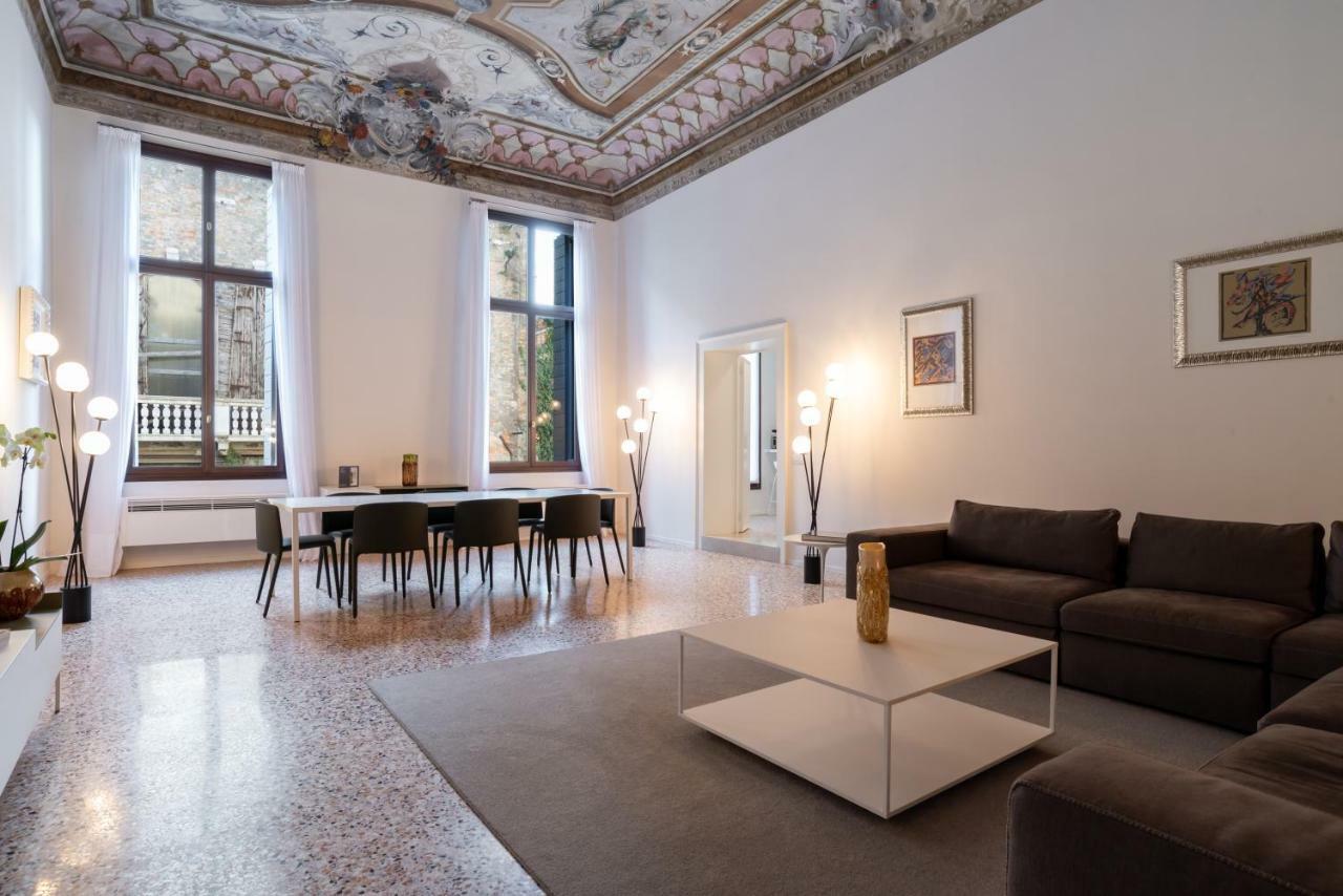 Palazzo Vendramin Costa Apartment Venice Exterior photo